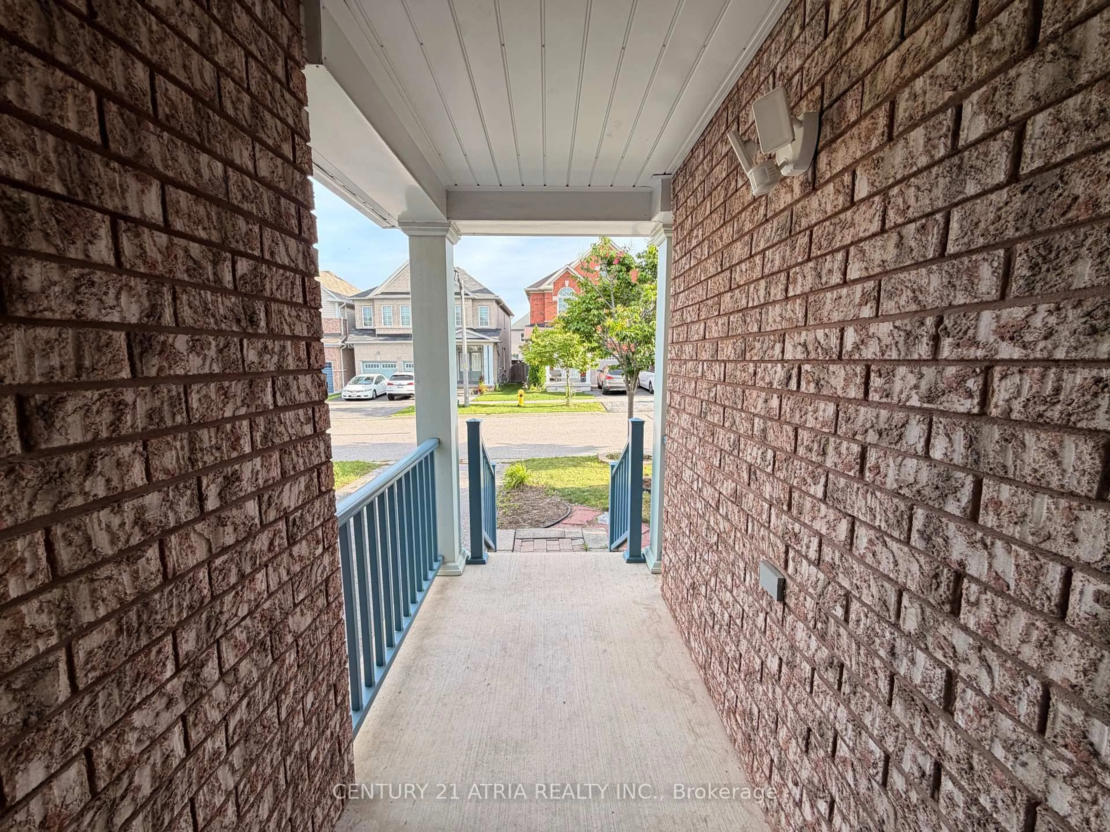 Unknown for 101 Elliottglen Dr, Ajax Ontario L1Z 0G9