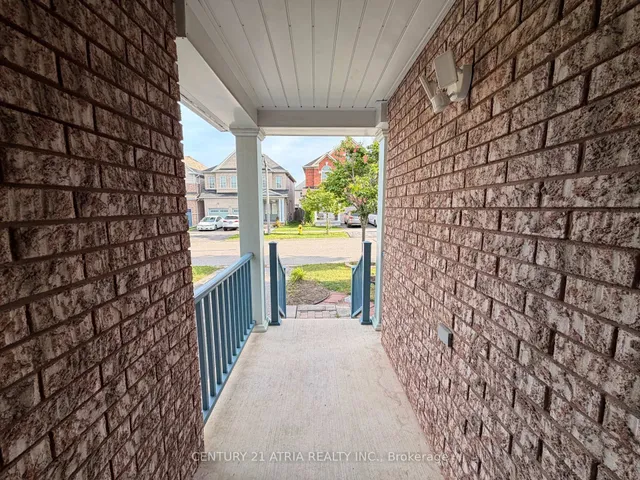 101 Elliottglen Dr, Ajax 2