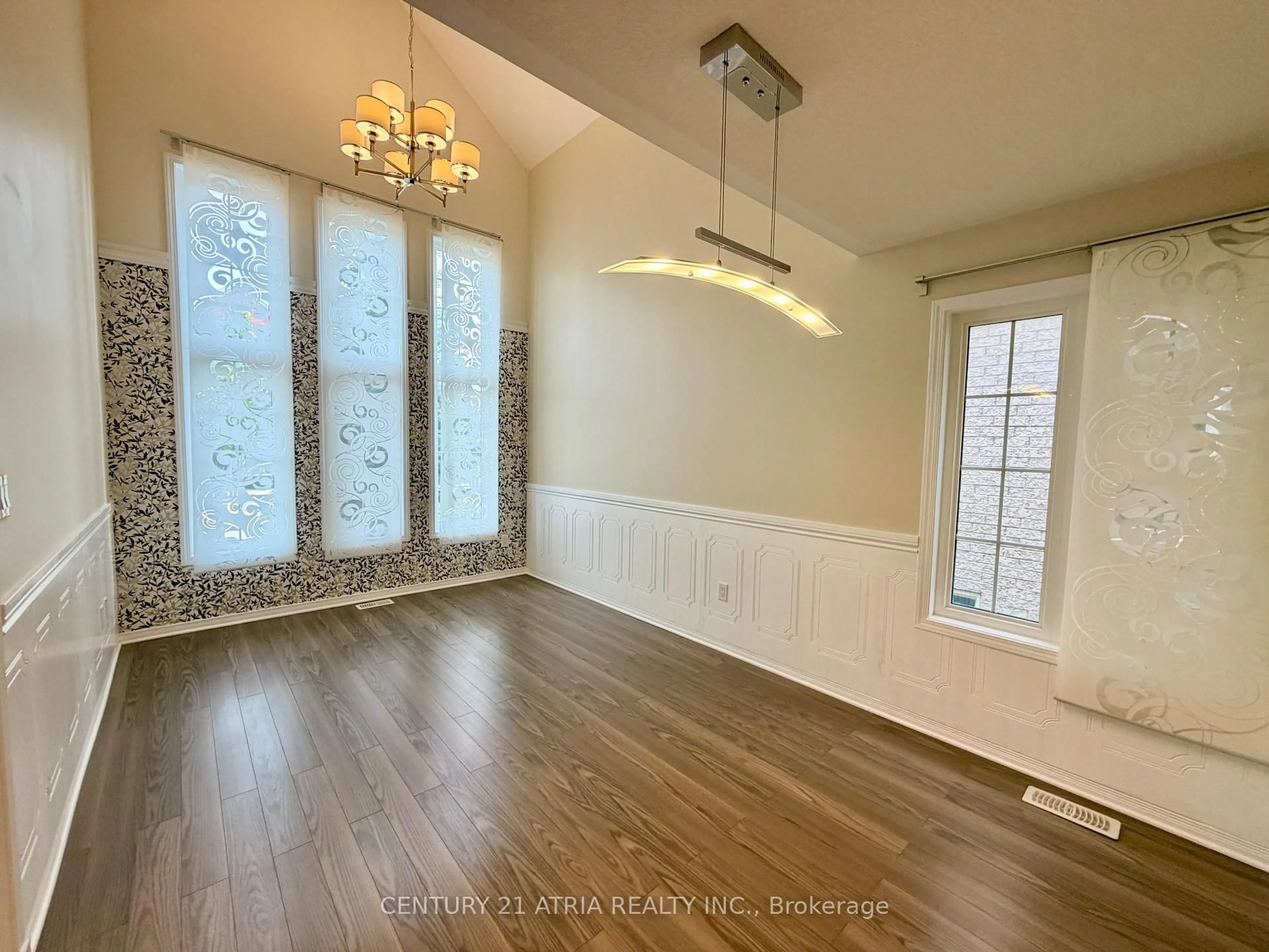 A pic of a room for 101 Elliottglen Dr, Ajax Ontario L1Z 0G9
