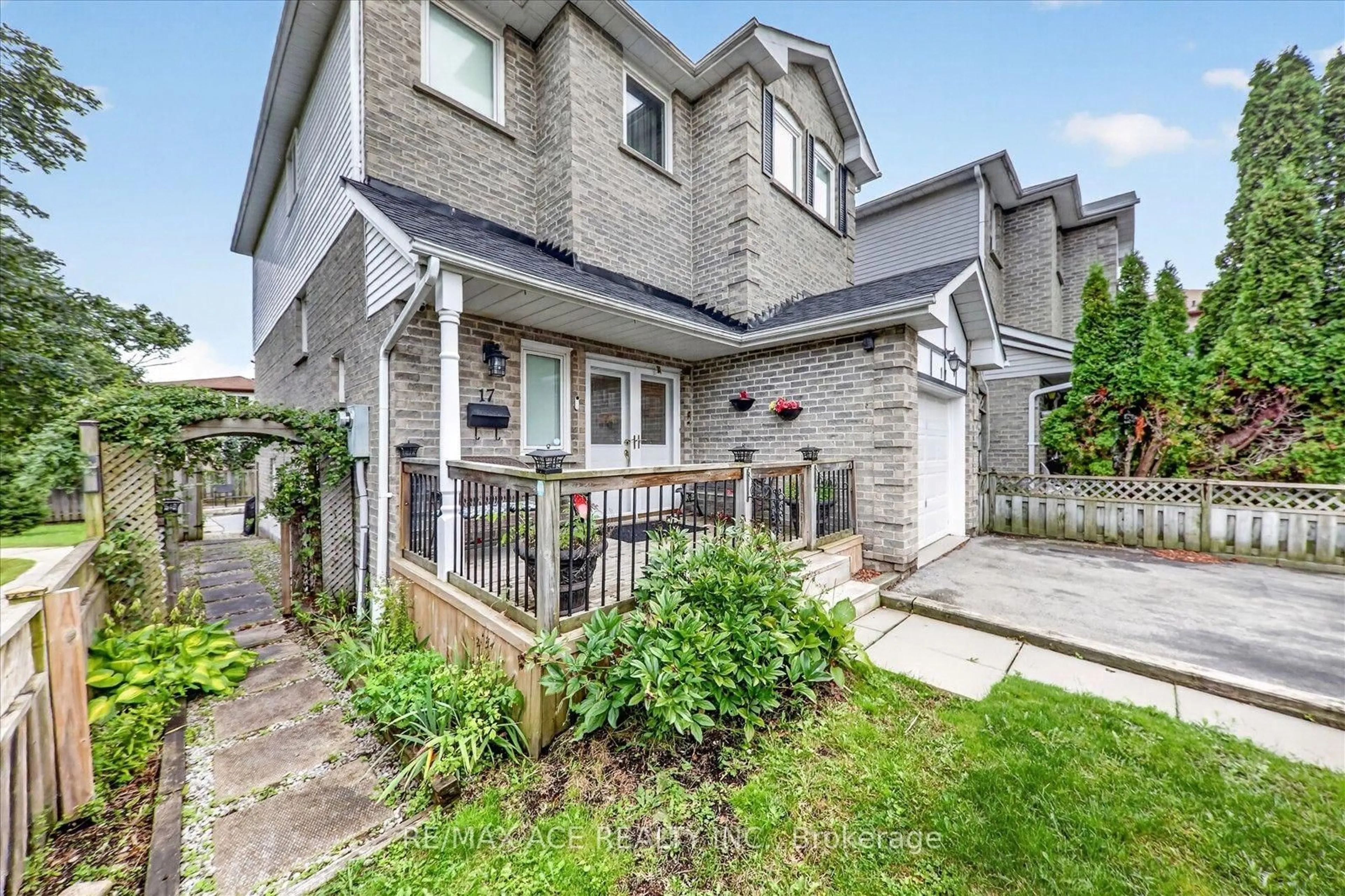 Home with brick exterior material, street for 17 Whittington Crt, Ajax Ontario L1S 4L4