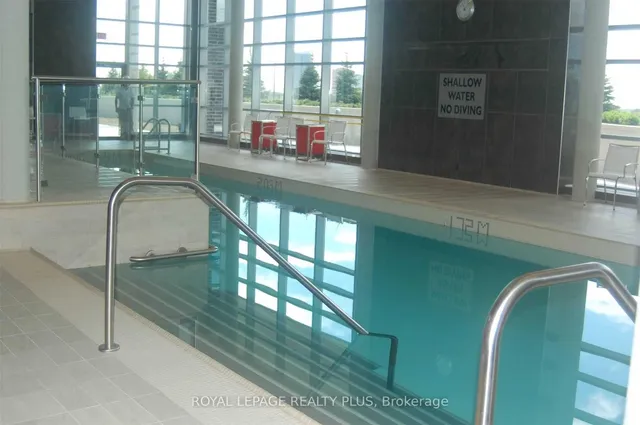 125 Village Green Sq #1602, Toronto 4