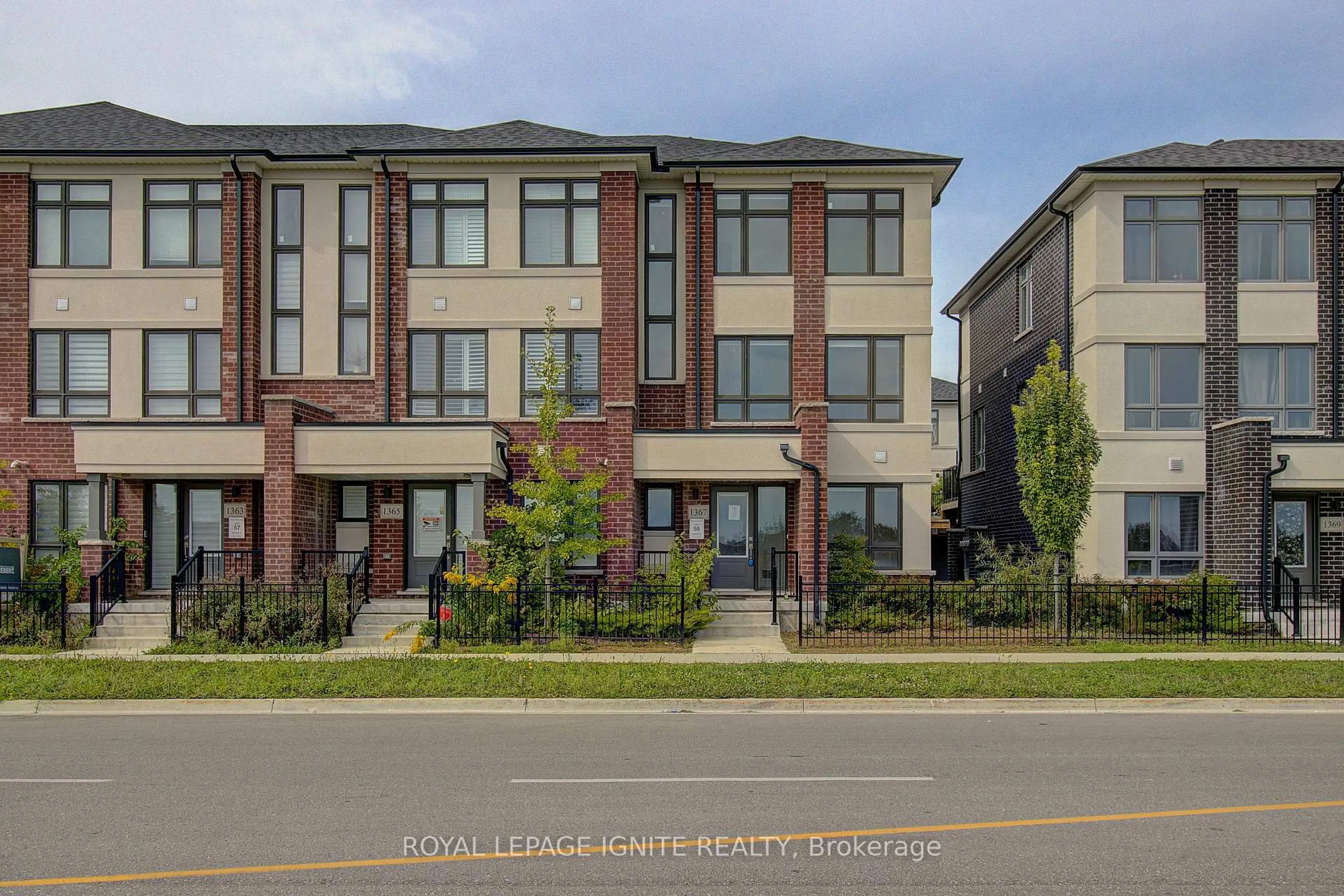 Home with brick exterior material, street for 1367 Shankel Rd, Oshawa Ontario L1K 1A9