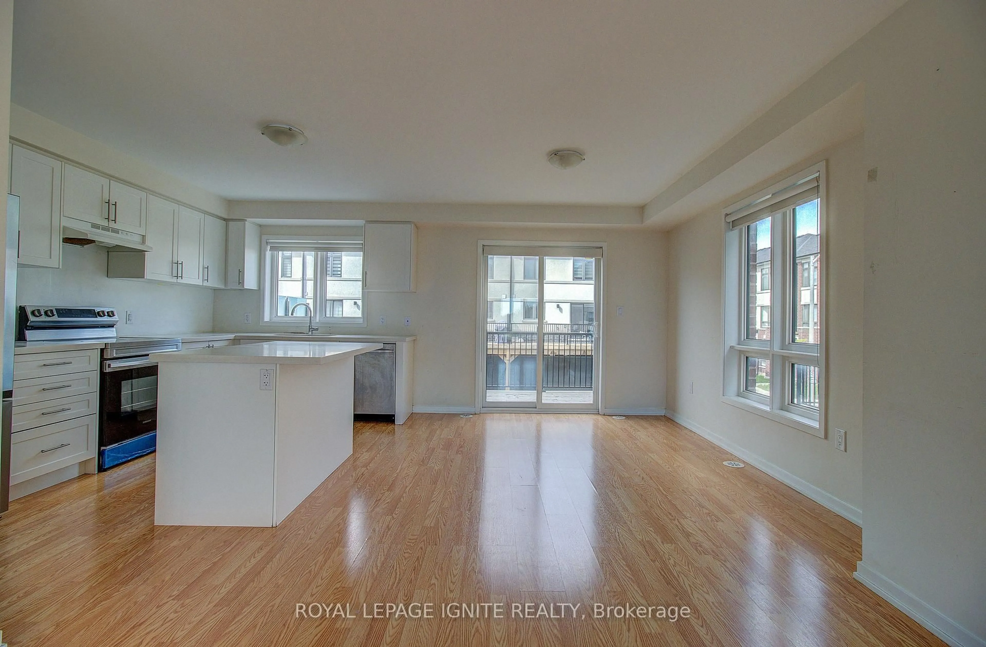 A pic of a room for 1367 Shankel Rd, Oshawa Ontario L1K 1A9