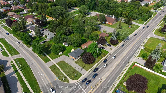 1910 Rossland Rd, Whitby 4