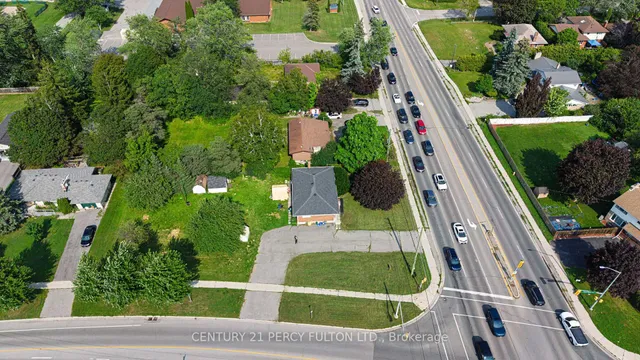 1906 Rossland Rd, Whitby 5