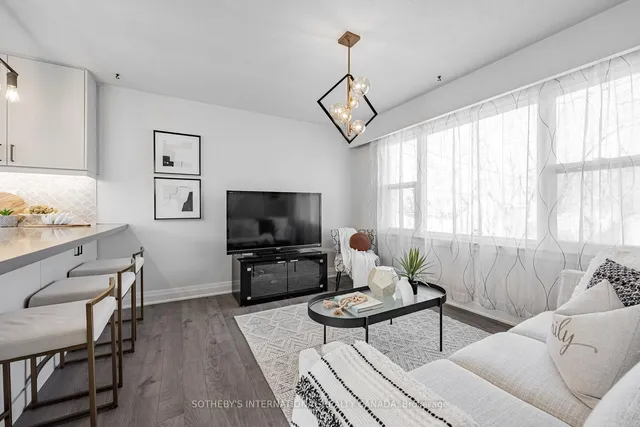 4075A Lawrence Ave, Toronto 4
