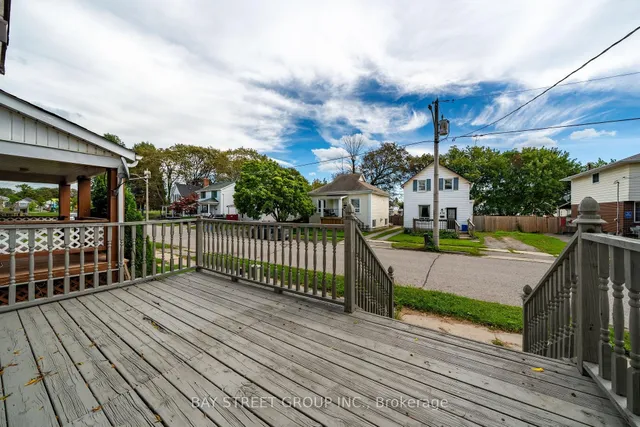 116 Summer St, Oshawa 4