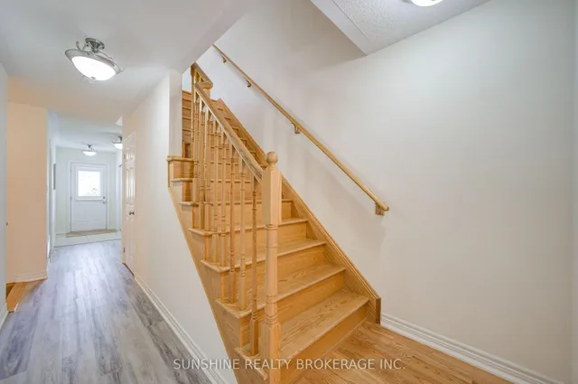 40 PRINGDALE GARDENS Circ, Toronto 2
