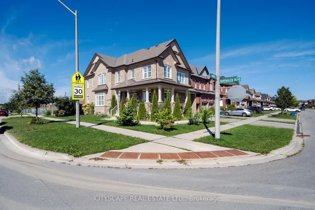 250 Crombie St, Clarington 3