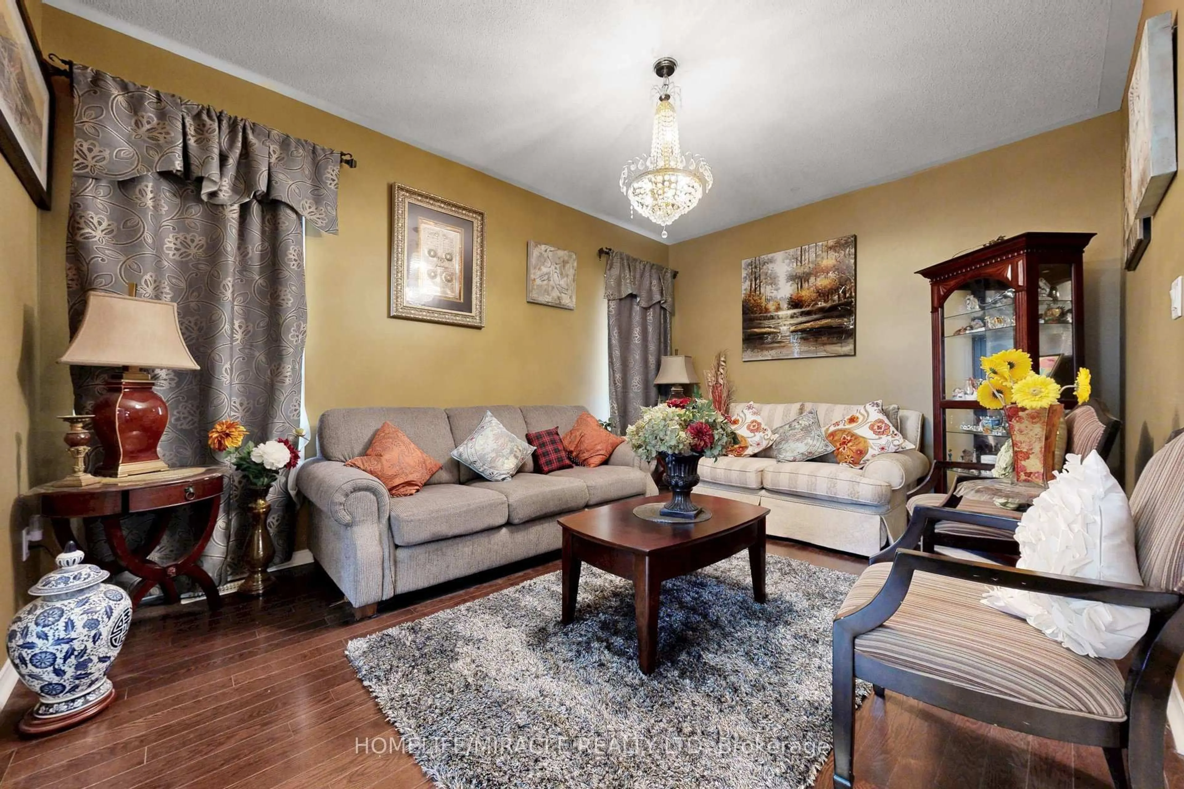 Living room with furniture, unknown for 2003 Queensbury Dr, Oshawa Ontario L1K 0S1
