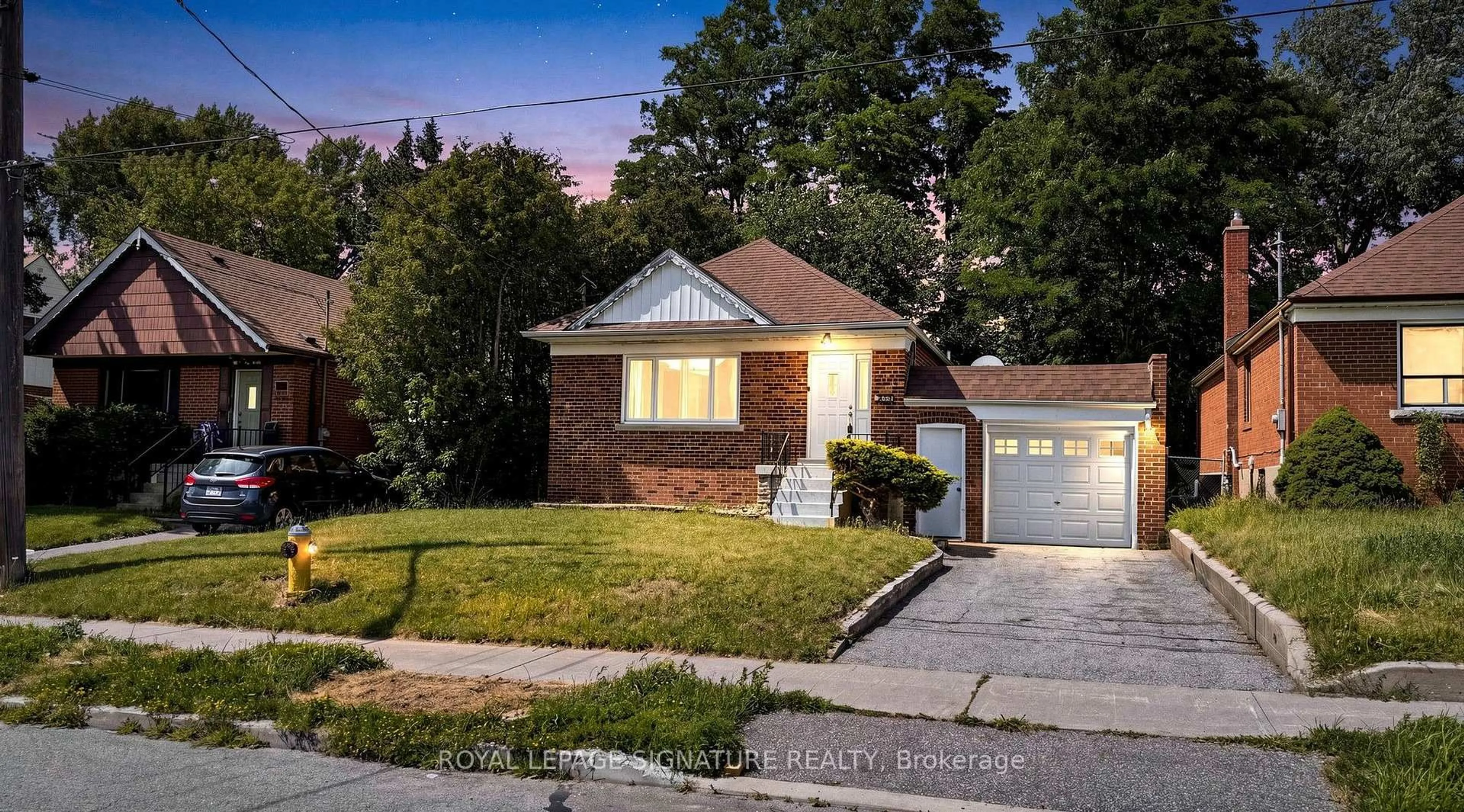 Home with brick exterior material, street for 14 Valdane Dr, Toronto Ontario M1L 2E9