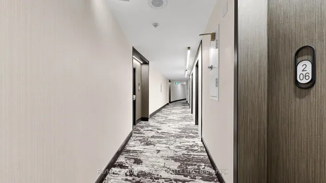 757 Victoria Park Ave #206, Toronto 5
