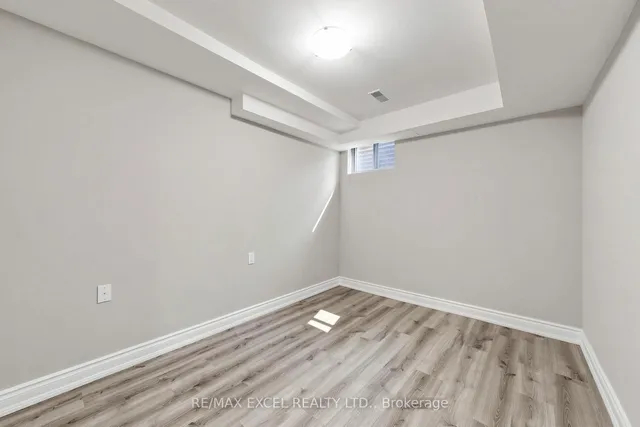 144 Brookmill Blvd, Toronto 5
