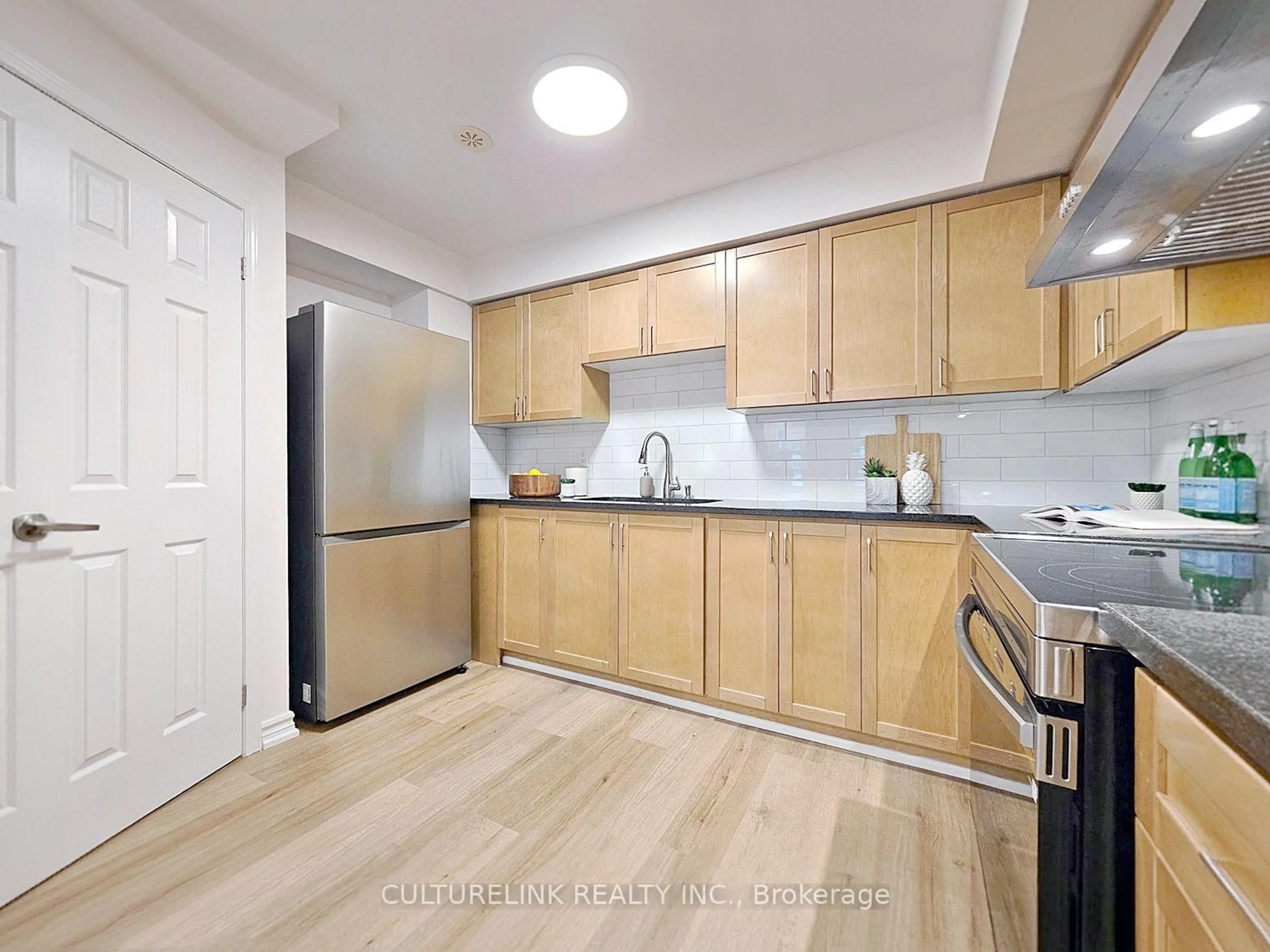 trreb/IMG-E13779932_03ec6f49-6754-4557-9f10-6462569a8fae-l.jpg