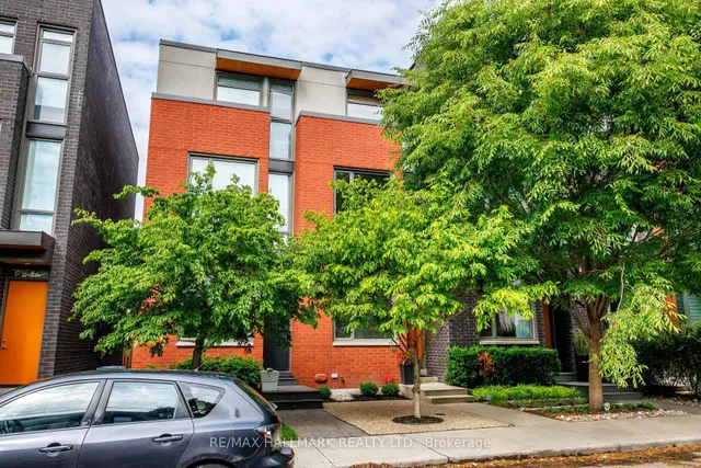 68 Boulton Ave, Toronto 3