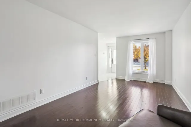 273 Delaney Dr, Ajax 5