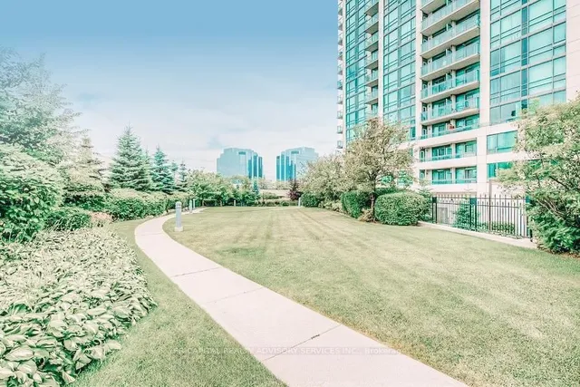 68 Grangeway Ave #1102, Toronto 4