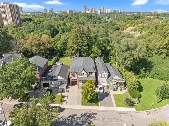 101 Northdale Blvd, Toronto 2