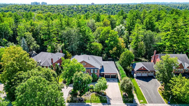 81 Woodview Dr, Pickering 5