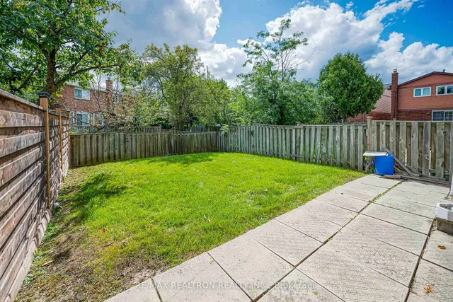 45 Frank Rivers Dr, Toronto 4