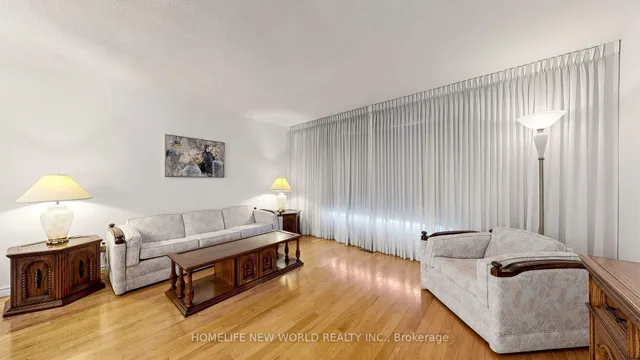 59 Kilchurn Castle Dr, Toronto 5
