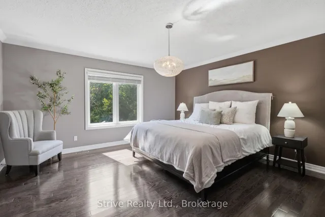 8 Rowland Crt, Clarington 3