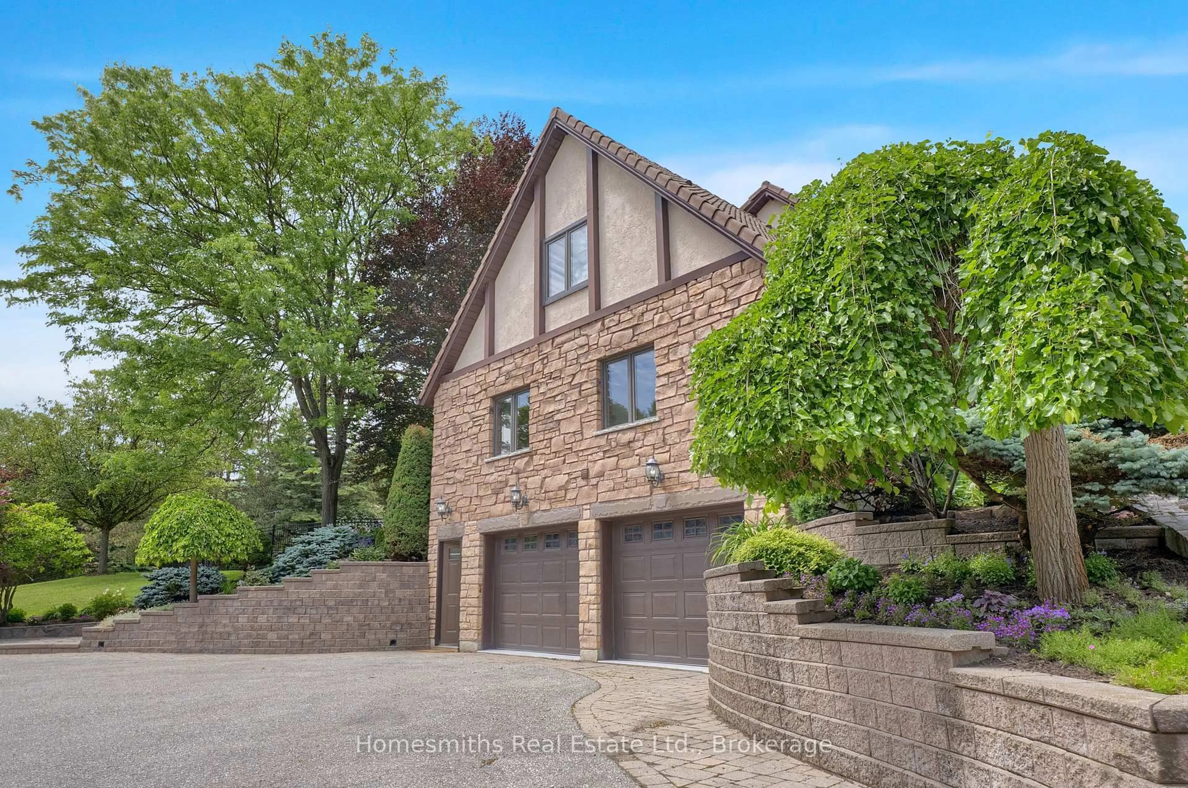 trreb/IMG-E13792524_c82f878c-25ce-48fe-920d-66cf13418f97-l.jpg
