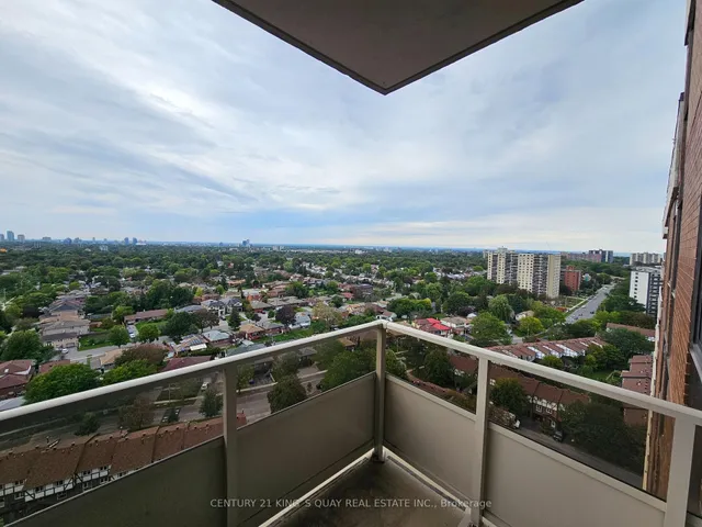 15 Torrance Rd #1901, Toronto 5