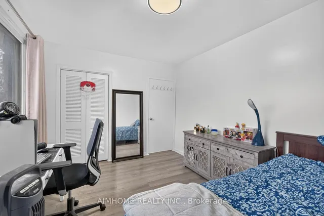 166 Guildwood Pkwy, Toronto 5