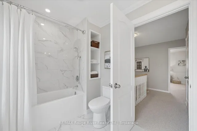 1 Gowan Dr, Whitby 5