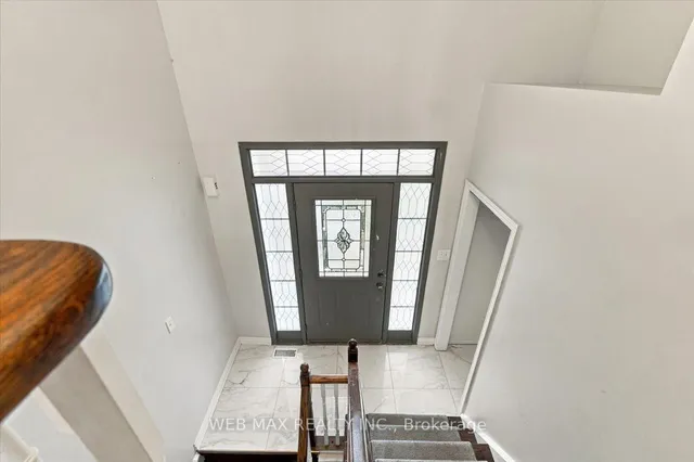 7 Dudley Crt, Clarington 2