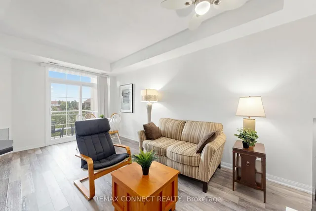 84 Aspen Springs Dr #307, Clarington 4
