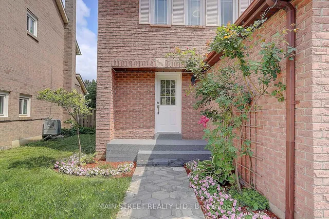 59 Stockbridge Cres, Ajax 3