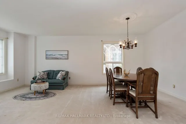 43 Kimberly Dr, Whitby 2