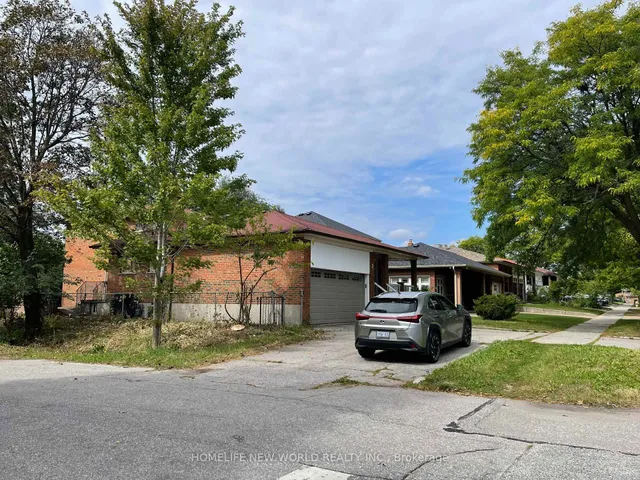 2 Arkona Dr, Toronto 4