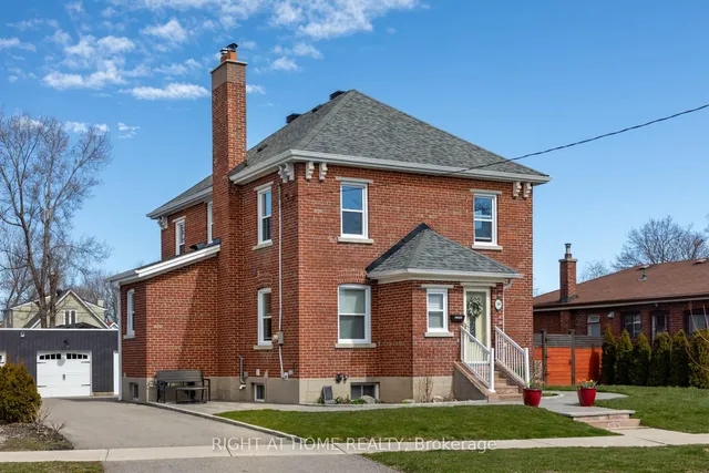34 Kecala Rd, Toronto 3