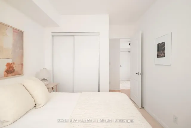 10 Mendelssohn St #320, Toronto 5