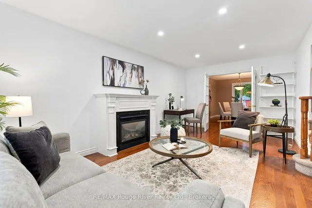 7 Lyndhurst Cres, Whitby 2