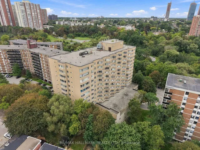 4 Park Vista #303, Toronto 5