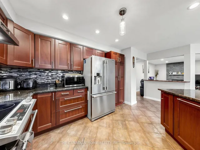 19 Wigston Crt, Whitby 5