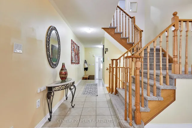 14 Draycott Ave, Ajax 2
