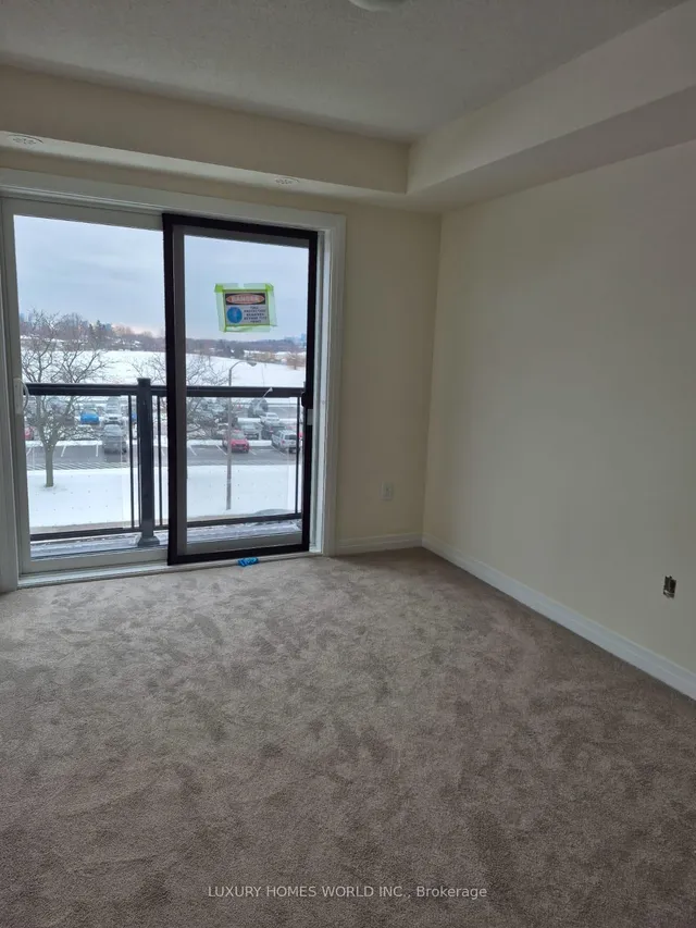 165 Tapscott Rd #3, Toronto 4