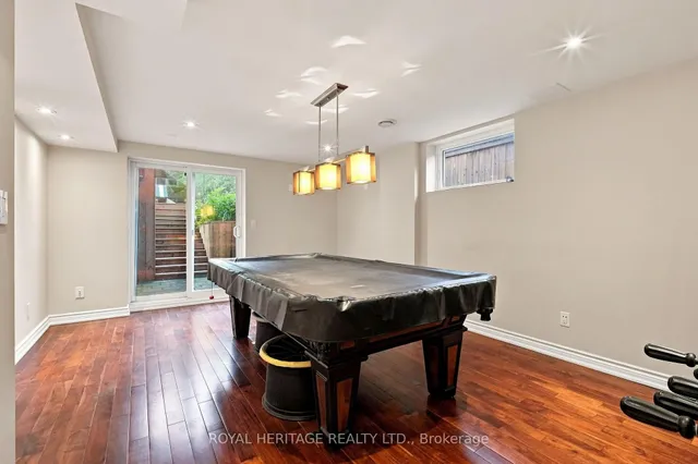 816 Sheppard Ave, Pickering 5