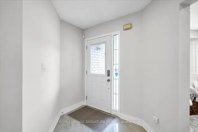 3 Griffen Pl, Whitby 4