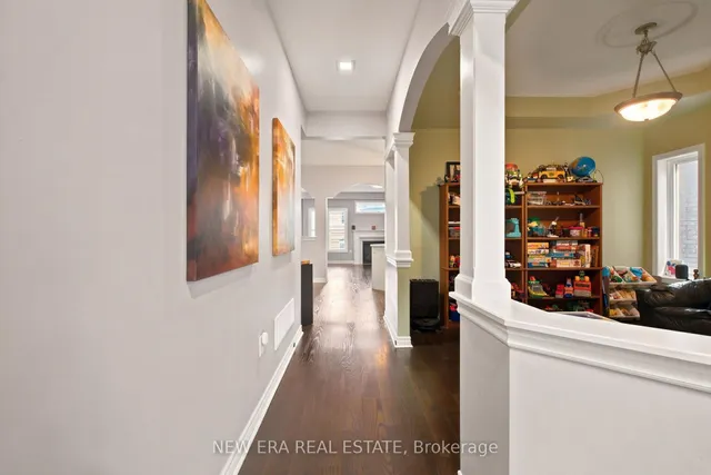 77 Jevons Dr, Ajax 4