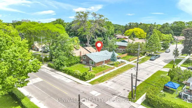 2 Ladysbridge Dr, Toronto 5