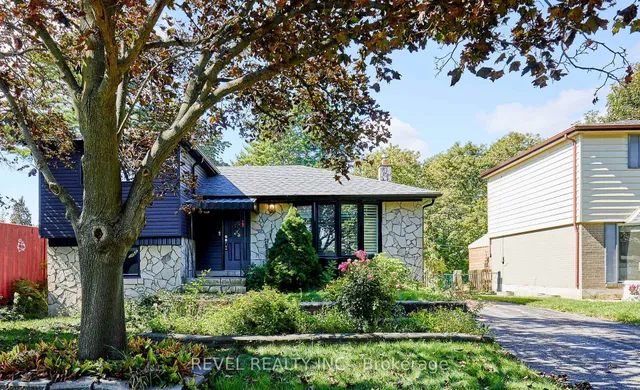 1260 Ilona Park Rd, Pickering 3