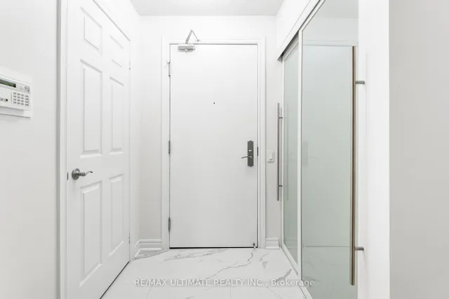 61 Town Centre Crt #210, Toronto 3