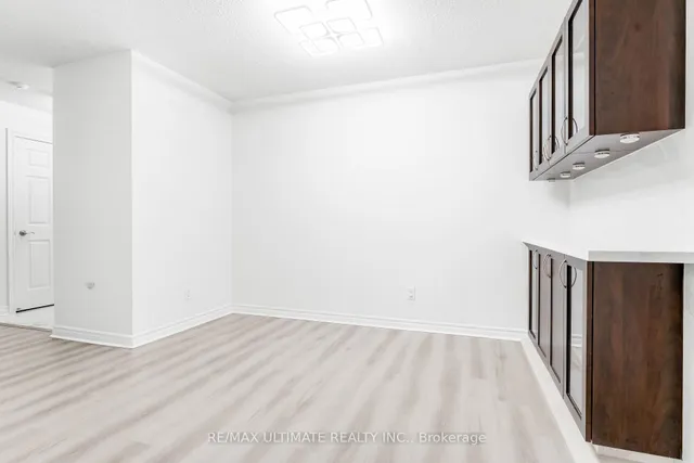 61 Town Centre Crt #210, Toronto 4