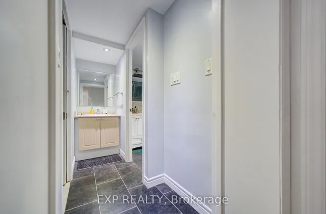 176 Sedgemount Dr, Toronto 4